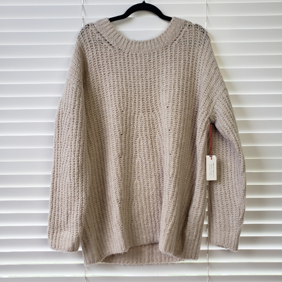 Anthropologie Sweaters - 🆕️ANTHROPOLOGIE Camila Sweater🆕️